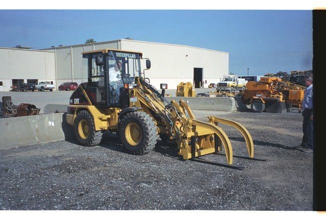 Log and Lumber Forks with Top Clamps 3