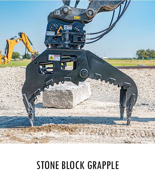 Stone block grapple attachment for handling large stone blocks