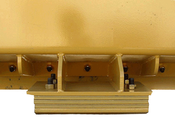 Wear pad option for Dymax wheel loader hydraulic angle snow blade