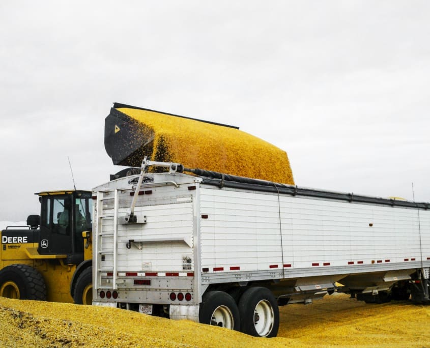 dymax-sand-and-gravel-bucket-moving-sand Sand and gravel bucket moving sand for quarry and aggregate production